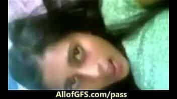 Indian Girlfriend Get Pussy Licked On Camera